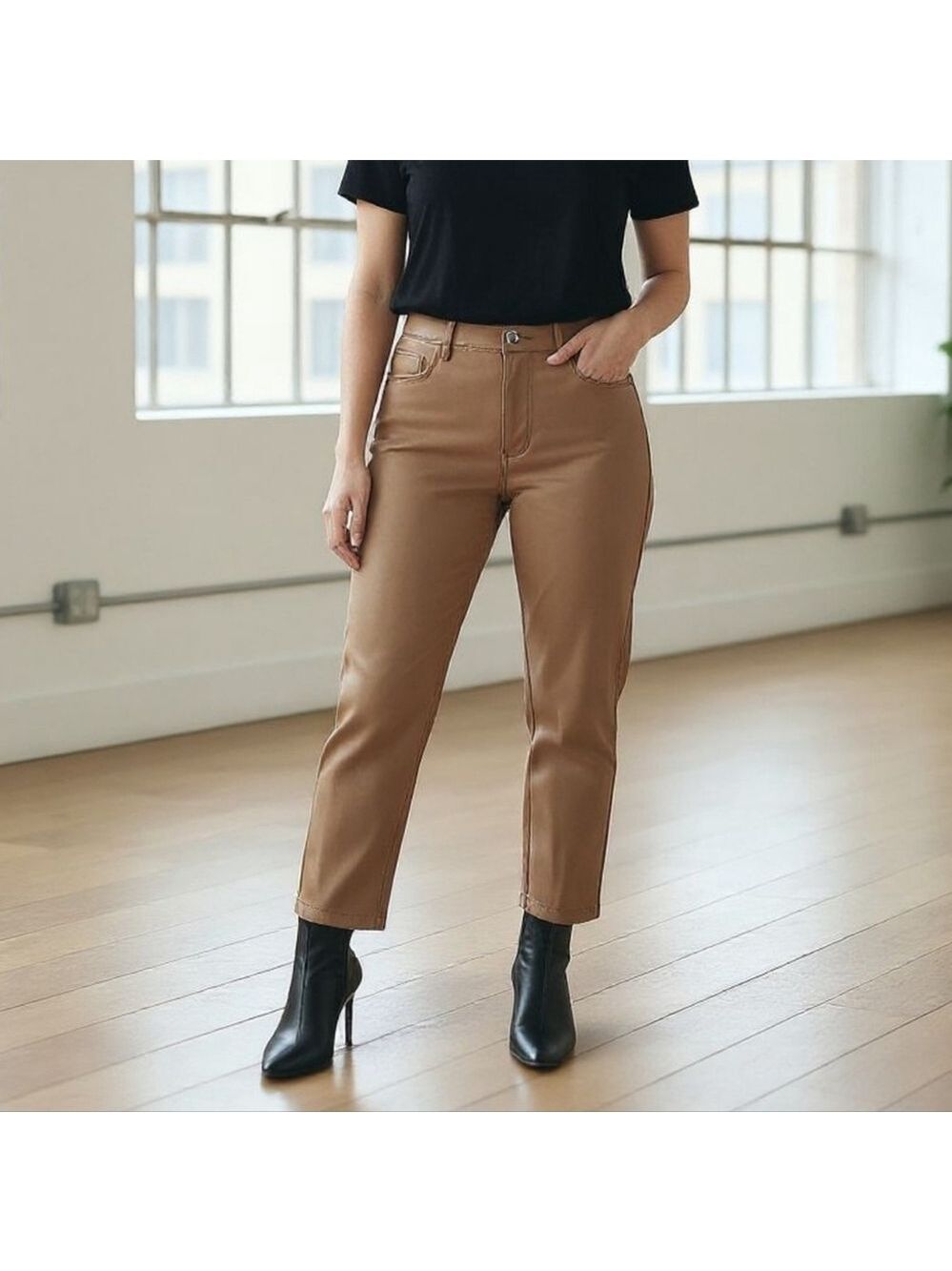 Wilfred Melina Faux Leather Cropped Straight Leg Pants 8